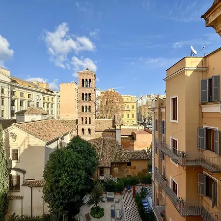 Apartment Jhhit - In The Heart Of Near The Colosseum Rome
