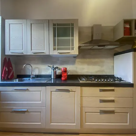 Apartment Jhhit - In The Heart Of Near The Colosseum